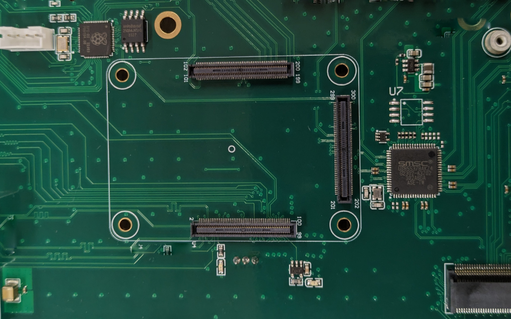 Entwicklung von kundenspezifischen CM4 Carrier Boards